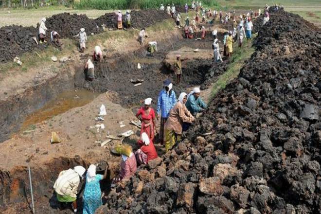 MGNREGA lesson for universal basic income: Once introduced, there’s no going back