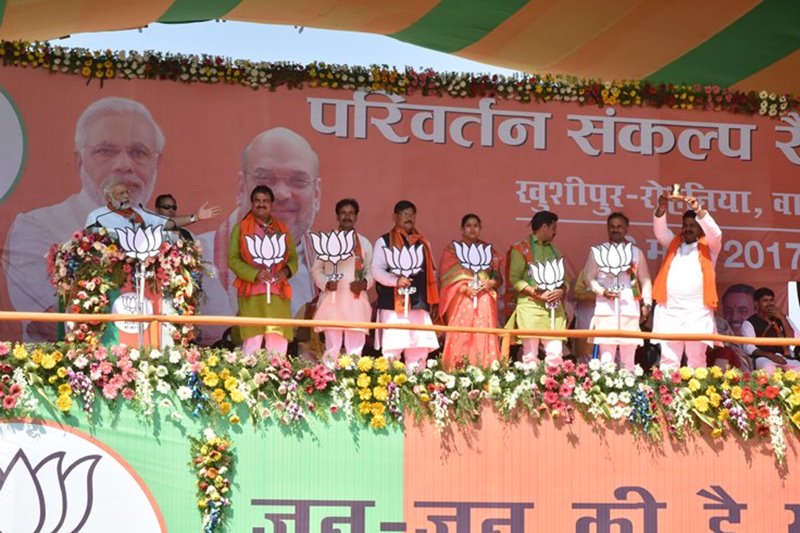 narendra modi, narendra modi news, narendra modi varanasi, narendra modi pictures, narendra modi pics, modi in varanasi, uttar pradesh, up elections, bjp, modi rally