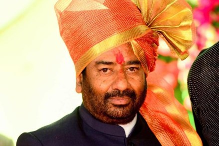 Air India, Ravindra Gaikwad, Shiv Sena, Narendra Modi, Shailesh Gandhi, Lok Sabha,