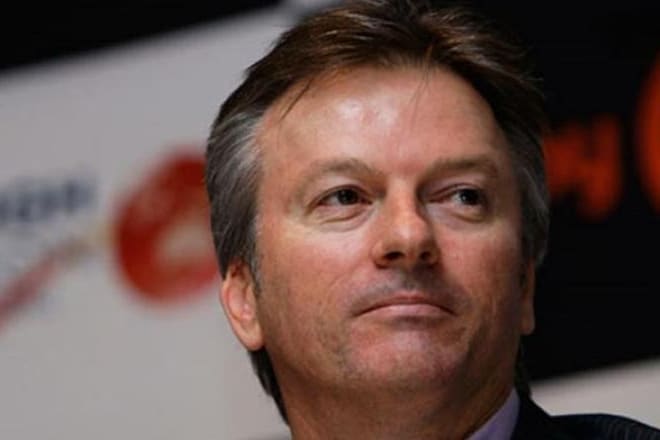 Former Australian cricketer Steve Waugh on Tuesday visited the Ganga ghat in Varanasi to immerse the ashes of a friend. (AP)