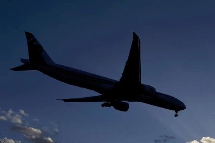 Sydney airline grounds 5 planes after propeller drops off Sydney airline grounds 5 planes after propeller drops off