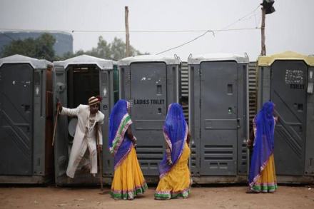 Hotels, on the other hand, must grant open access. Under Section 7(2) of the Indian Sarai Act—in several states/districts, hostels must register under this Act—rules may be framed to that effect. (File Photo; Credit: Reuters)