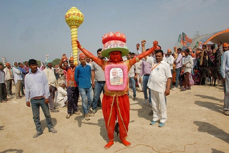 narendra modi, narendra modi 2017, up election 2017, up elections 2017, up elections, mirzapur rally, up rally,modi roadshow, narendra modi, narendra modi news, akhilesh yadav, dimple yadav, up elections news