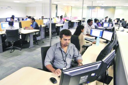 The report noted that e-taling once again accounted for over 60% of the fund raised during the quarter as Flipkart, Paytm Mall and Delhivery did $100 million plus rounds.