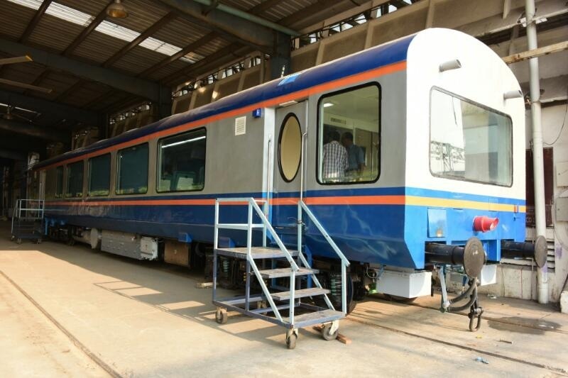 indian railways, suresh prabhu, Visakhapatnam araku valley, vistadome, vistadome glass roof, irctc, indian railways news, passenger, passenger train, infrastructure, infrastructure india