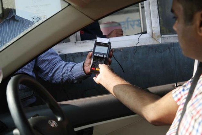 India, like China, does not have an entrenched credit card culture. So with the right technologies and business models, jumping from cash to mobile payment is not difficult. (Express Photo)