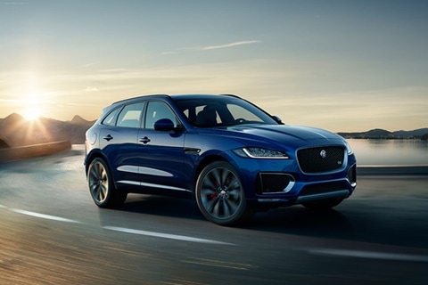Jaguar F-Pace sweeps car of the year and best design titles at 2017 World Car Awards