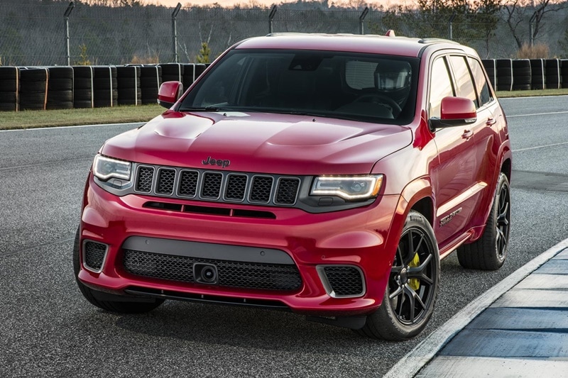This production Jeep rivals Ferrari and Lamborghini in terms of power. Where the world is headed towards a greener, safer world, comes along Jeep with a powerful good news for petrolheads – the Trackhawk.