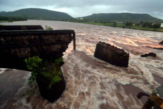 National highway Barrages, barrages on national highways, barrages on national highway, Public Woks Department, PWD, bridges less than 100 metre to have barrages