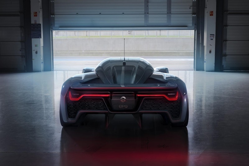 It speeds to 0-200 kmph in 7.1 seconds and has a top speed of 313 kmph. It is a plug in electric hypercar that takes merely 45 minutes to charge, and allows a range of 426 km before there's need for plugging it again.