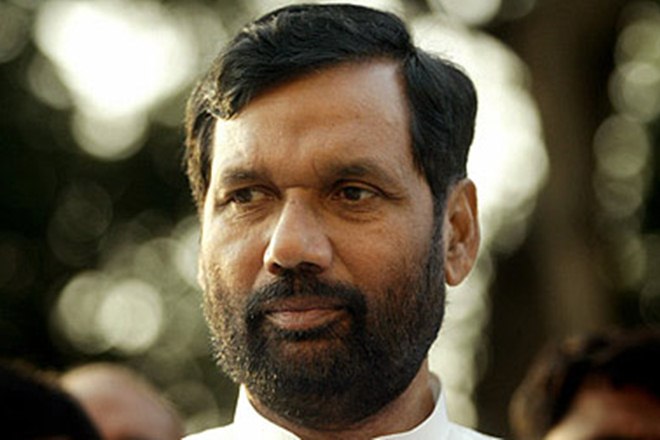 Pepsi has said that it will sell 'Acquafina' mineral water at one price or MRP across the country. (Reuters) Pepsi has said that it will sell 'Acquafina' mineral water at one price or MRP across the country. (Reuters)