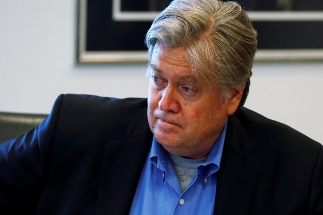 donald trump removes steve bannon from security council, stev bannon removed from security council, steve bannon donald trump, donald trump steve bannon
