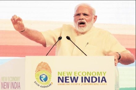 AadhaarPay takes off with 7 lakh shops already on it