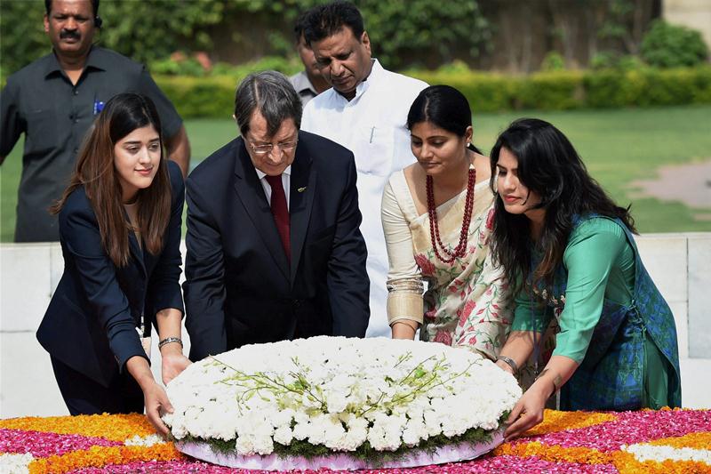 Cyprus, Cyprus india, Cyprus president, Cyprus president visit, Cypriot President Nicos Anastasiades, Nicos Anastasiades, narendra modi, Nicos Anastasiades guard of honor, Nicos Anastasiades at rajghat, pranab mukherjee, india cyprus agreement, sushma swaraj, anupriya patel, financial express gallery, Nicos Anastasiades photos, Nicos Anastasiades pics, Nicos Anastasiadesindia pics, Nicos Anastasiades india photos