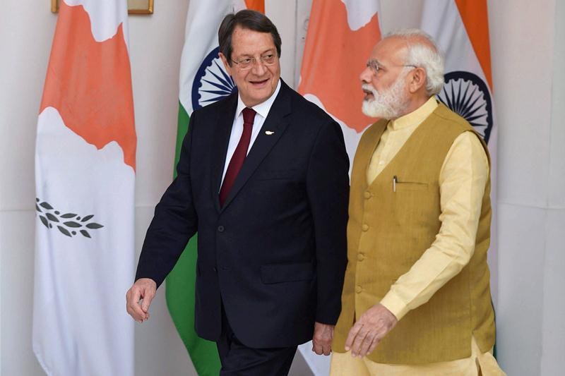 Cyprus, Cyprus india, Cyprus president, Cyprus president visit, Cypriot President Nicos Anastasiades, Nicos Anastasiades, narendra modi, Nicos Anastasiades guard of honor, Nicos Anastasiades at rajghat, pranab mukherjee, india cyprus agreement, sushma swaraj, anupriya patel, financial express gallery, Nicos Anastasiades photos, Nicos Anastasiades pics, Nicos Anastasiadesindia pics, Nicos Anastasiades india photos
