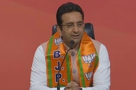 Gaurav Bhatia, Gaurav Bhatia news, Gaurav Bhatia latest news, Gaurav Bhatia joins bjp, Gaurav Bhatia bjp, Gaurav Bhatia sp, Gaurav Bhatia resigns, Gaurav Bhatia resignation news, samajwadi party, all you want to know about gaurav bhatia, all about gaurav bhatia, akhilesh yadav