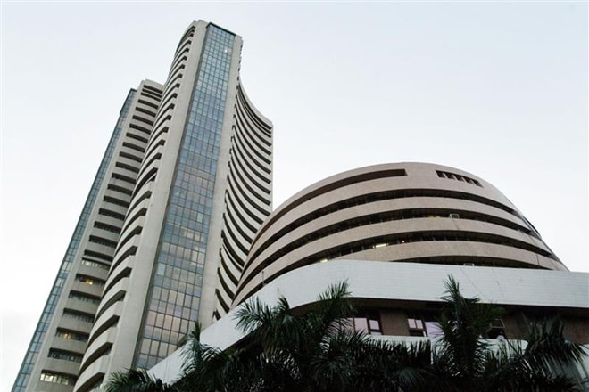 benchmark Sensex, buoyed by robust earnings outcome amid global rally, saw a smart rebound of 291 points, its biggest single-session gain in nearly 6 weeks, and ended at a fresh two-week high of 29,656, while Nifty jumped over 98 points to 9,217.95.