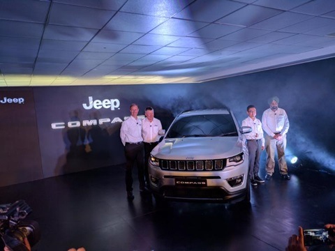 Jeep Compass unveil in India today, check specifications, features and variants