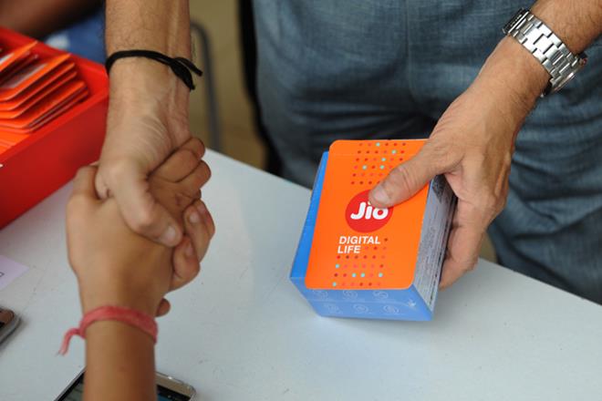 reliance jio psot paid, reliance jio 180gb, reliance jio rs 999, jio website, reliance jio website, reliance jio new tariff, reliance jio new offers, reliance jio tariff, reliance jio new plans, reliance jio new data plans, relianc jio new plans, reliance jio offers