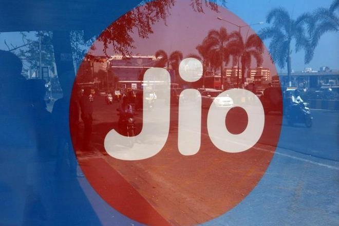 At this speed, a user can download a movie in less than five minutes. The speed of Jio was almost double of its nearest rivals Idea Cellular (8.33 mbps) and Airtel (7.66 mbps). (Reuters)