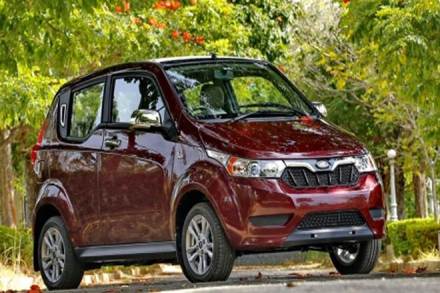 Cars like Mahindra’s electric vehicle e2o could rule the roads if the government’s plans fructify. (PTI)