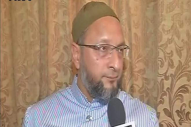 Asaduddin Owaisi has said that if the Centre is committed to justice they should sack Kalyan Singh as Rajasthan Governor and ask him to face trial. (ANI)