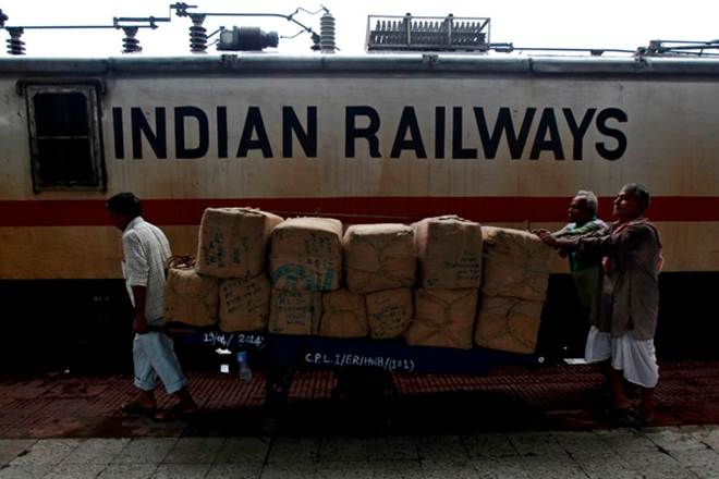 The railways carried 7 crore additional passengers in 2016-17, a 1% growth after a continued fall since FY13. The overall gross traffic (GTR) revenue in 2015-16 was `1,63,700 crore, which, according to provisional estimate, was at least `1,67,000 crore in 2016-17.(Reuters)