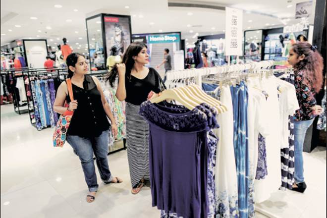 Research shows that omnichannel consumers generally spend two to four times more money than single-channel consumers, and typically collapse their spend to a handful of key retailers.single-channel consumers, and typically collapse their spend to a handful of key retailers. Research shows that omnichannel consumers generally spend two to four times more money than single-channel consumers, and typically collapse their spend to a handful of key retailers.single-channel consumers, and typically collapse their spend to a handful of key retailers.