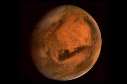 US billionaire Elon Musk's SpaceX aiming to launch two private citizens for a space trip around moon by the end of 2018.