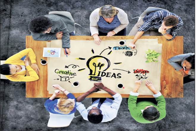 If you are looking for an app, without hassles and with an easy interface, Trello is your guide into project management.