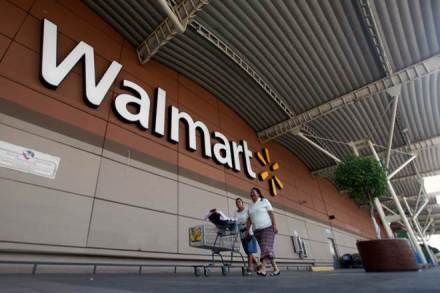 Walmart, Walmart employees, tech investments, Amazon, Doug McMillon, Walmart investment, Walmart competitors