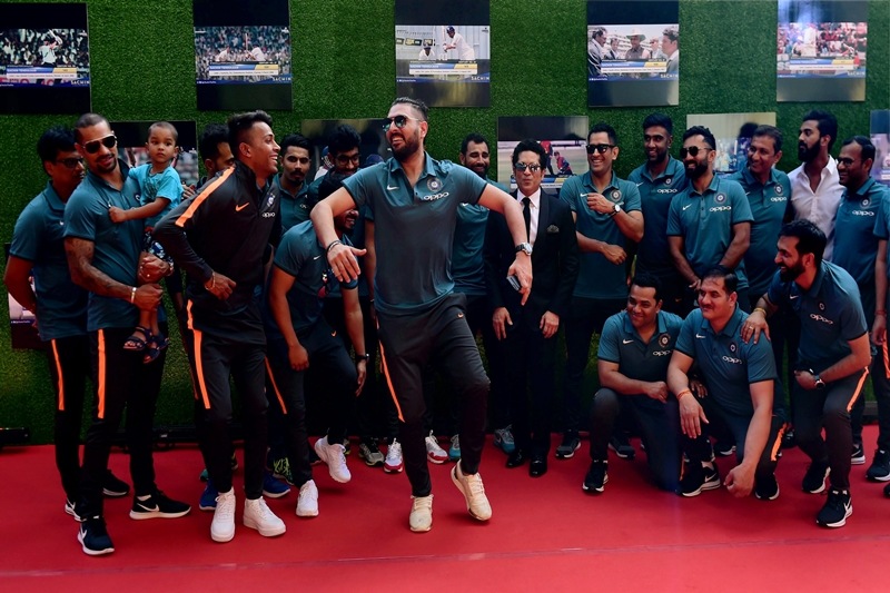 Sachin A billion dreams, sachin, sachin tendulkar, indian cricket team attends screening of sachin's film, indian cricket team, indian team, virat kohli, tendulkar, kohli, virat kohli, yuvraj singh, yuvraj, anushka sharma, ms dhoni, dhoni, mahendra singh dhoni, icc champions trophy, icc champions trophy 2017, champions trophy, a billion dreams, cricket news