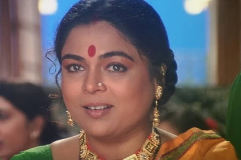 reema lagoo, reema lagoo dead, reema lagoo death, reema lagoo dead actress, reema lagoo shah rukh khan, reema lagoo salman khan, reema lagoo bollywood, reema lagoo bollywood, reema lagoo cardiac arrest, reema lagoo kal ho na ho, reema lagoo hum saath saath hai, reema lagoo news, reema lagoo life