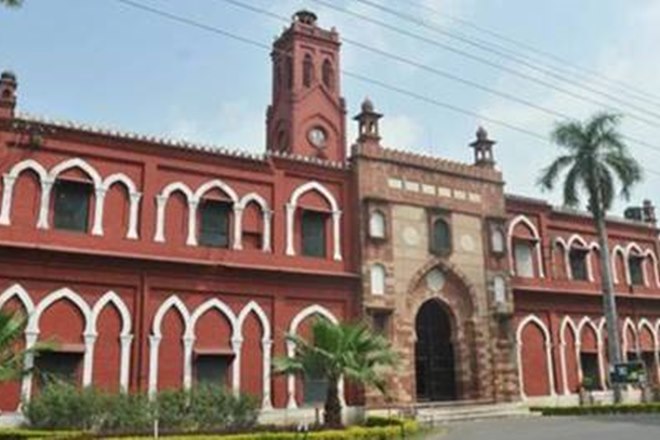 Aligarh Muslim University, ramzan, Aligarh Muslim University ramzan food row, no food to non muslims in ramzans, breakfast lunch ramzan, ramzan amu, Aligarh Muslim University, ramzan, Aligarh Muslim University ramzan food row, no food to non muslims in ramzans, breakfast lunch ramzan, ramzan amu,