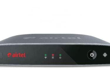 The Airtel Internet TV box looks like a regular STB, maybe a bit larger than my Tata Sky Box. It has the card jutting out of the box from the side, which is a bit of an eyesore. (Website)