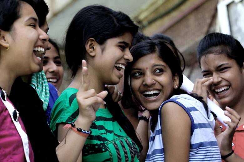 CBSE class XII results, CBSE class XII results delhi, CBSE class XII results government schools, Class XII Delhi region, Delhi government schools, Central Board of Secondary Education, CBSE,  Arvind Kejriwal, Shagun Goel, DPS RK Puram