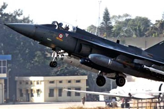 Commerce ministry, power to grant licences, defence invest, licences for defence invest, Private sector players, Department of Industrial Policy