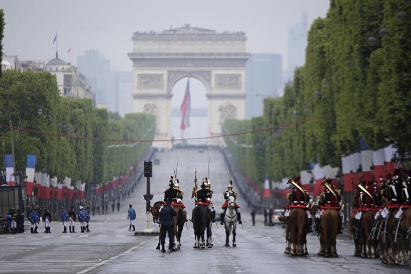 French elections, macron, Emmanuel macon, le pen, marine le pen, french elections 2017, france elections, france elctions 2017
