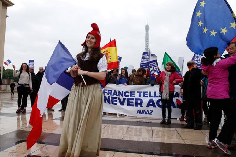 French elections, macron, Emmanuel macon, le pen, marine le pen, french elections 2017, france elections, france elctions 2017