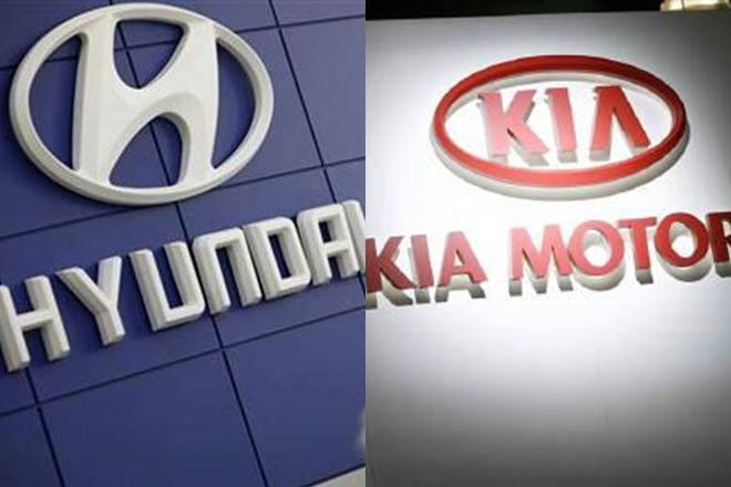 US safety regulators have opened a formal investigation into the recall of nearly 1.7 million vehicles by Hyundai Motor Co and affiliate Kia Motor Corp over engine defects. (Reuters)