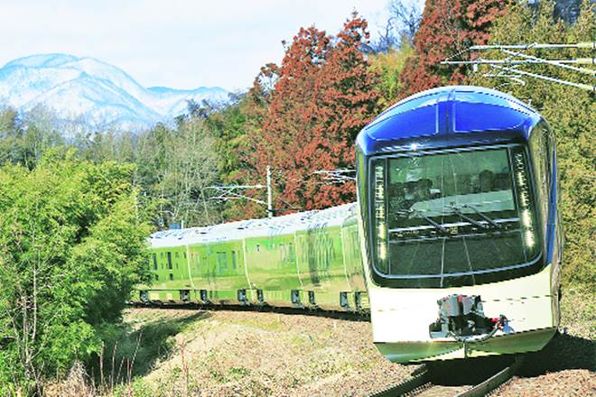 Shiki-shima, a new 10-car sleeper train, embarked on its inaugural voyage last week Shiki-shima, a new 10-car sleeper train, embarked on its inaugural voyage last week