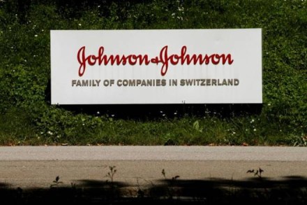 Johnson & Johnson, Virginia woman, $ 110.5 million, compensation, Louis Slemp, of Wise, Virginia