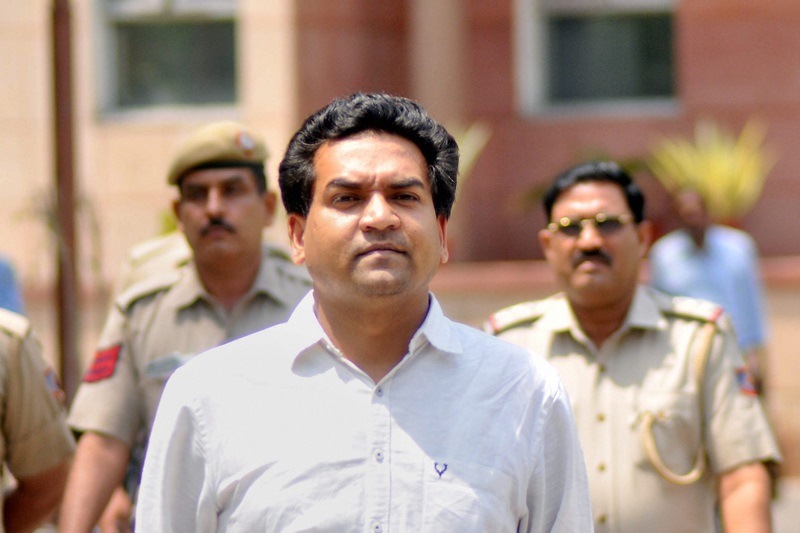 arvind kejriwal, aap, aam aadmi party, aap news, aap latest news, satyendra jain, sanjay singh, kapil mishra, kapil misra fast, aap crisis