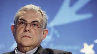 greek, gree pm hurt, greek pm Lucas Papademos, greek pm car blast, athens car blast, former greek pm Lucas Papademos, Lucas Papademoscar blast