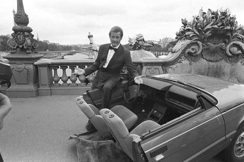 1978 Renault 11: Well at least half of it. Cut in half chasing a parachuting lady across Paris. The ‘converted’ convertible sparked its way through the streets of France proving that front wheel drive cars don’t need much more than an engine and front wheels to run.