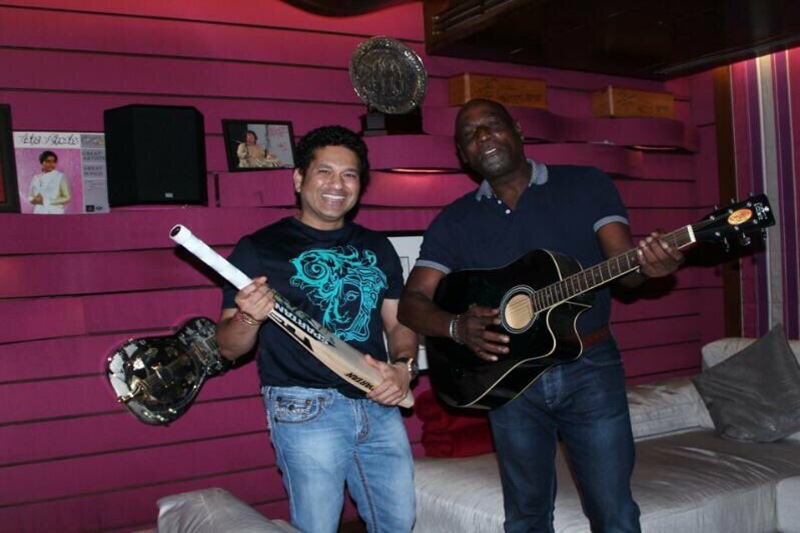 Sachin Tendulkar tendulkar, modi, prime minister narendra modi, sachin modi, sachin meets modi, pm modi, Sachin a billion dreams, a billion dreams, James Erskine, Anajli tendulkar, cricket news, latest news, india news