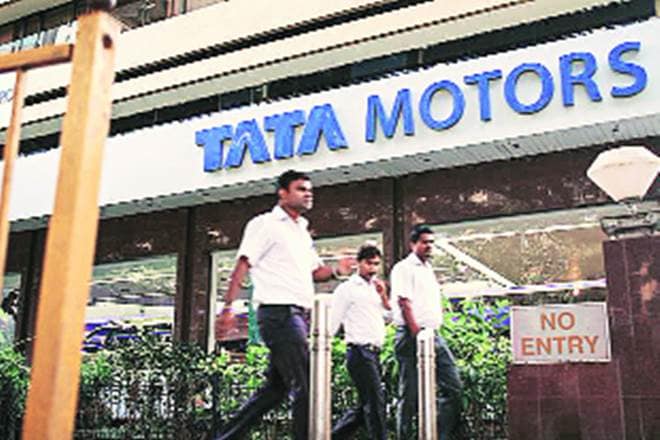 Tata Motors, electric vehicle policy, Ravindra Pisharody, city transportation, CNG vehicles, CNG hybrid, MMRDA