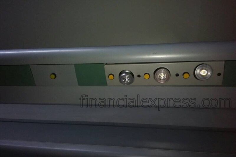 Tejas Express, Tejas Express photos, Tejas Express features
