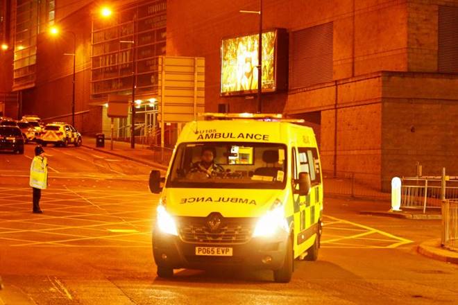 British concert by U.S, Manchester attack, Manchester blast, Manchester news, parents hunt for missing kids in UK, Holiday Inn Express hotel, RoomForManchester British concert by U.S, Manchester attack, Manchester blast, Manchester news, parents hunt for missing kids in UK, Holiday Inn Express hotel, RoomForManchester