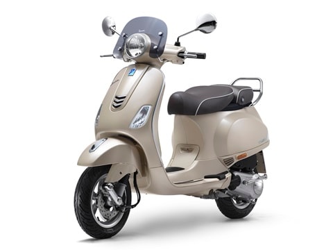Vespa launches special edition Elegante at a price of Rs 95,077